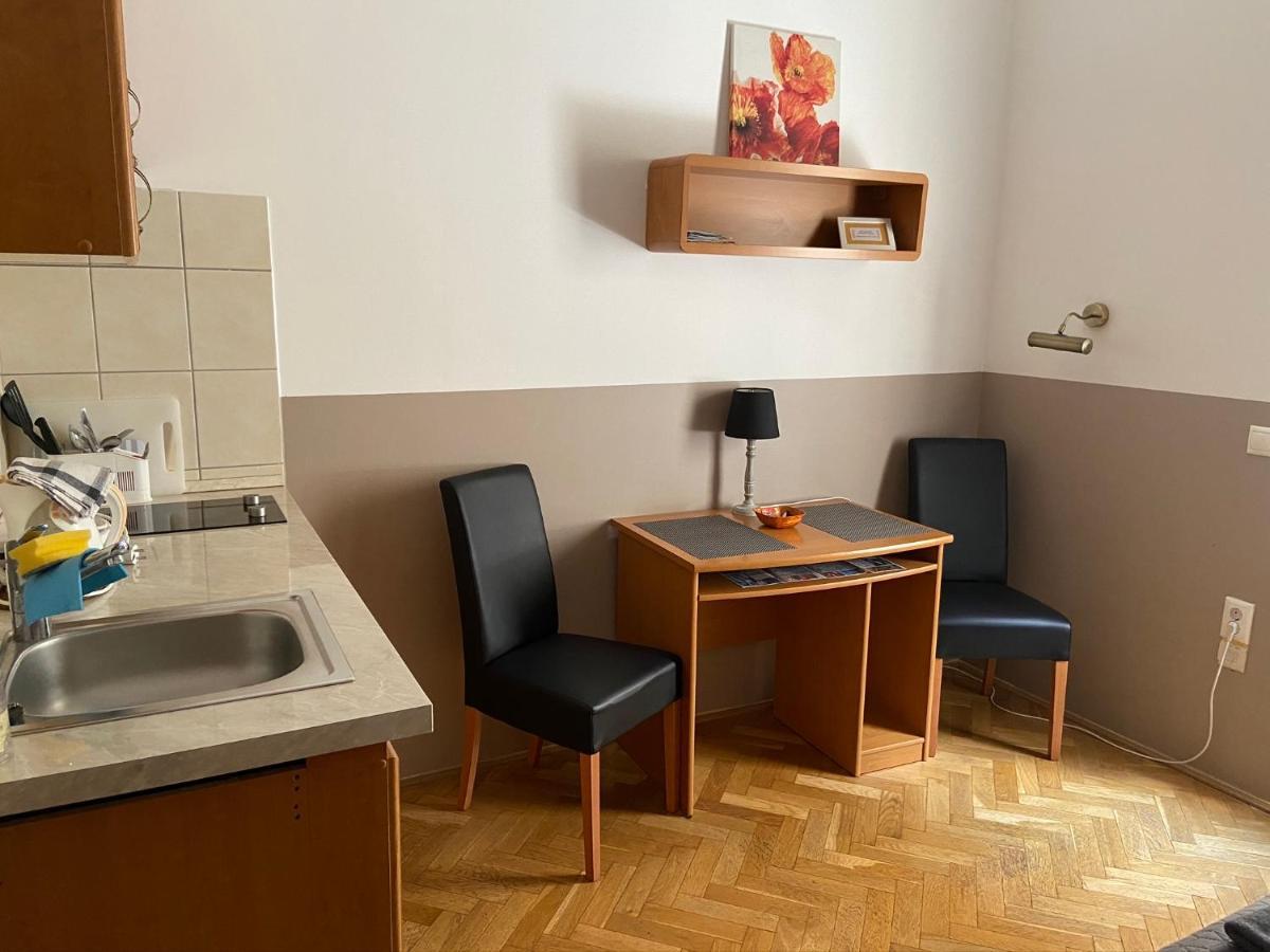 בודפשט Guest Rest Studio Apartments מראה חיצוני תמונה